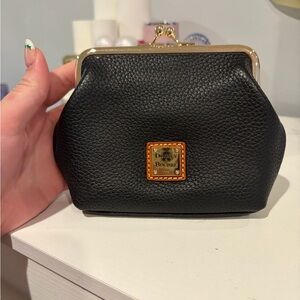 Dooney & Bourke Black Leather Kisslock Wallet